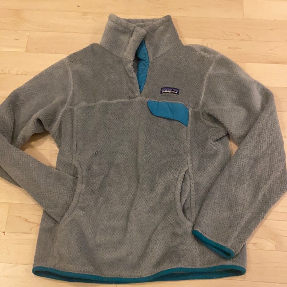 Gray Patagonia snap pullover - Picture 1 of 4